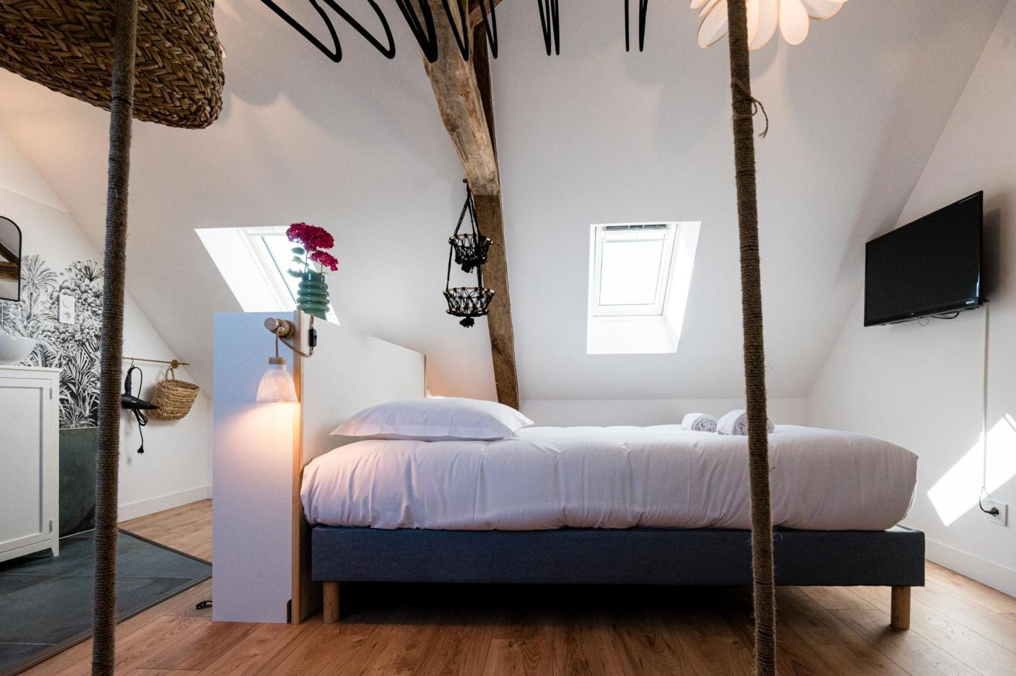 Villa Robs - Appartements Tout Confort, Tv Connectee, Haut Debit, Localisation Ideale - Courts Sejours & Affaires カーン エクステリア 写真