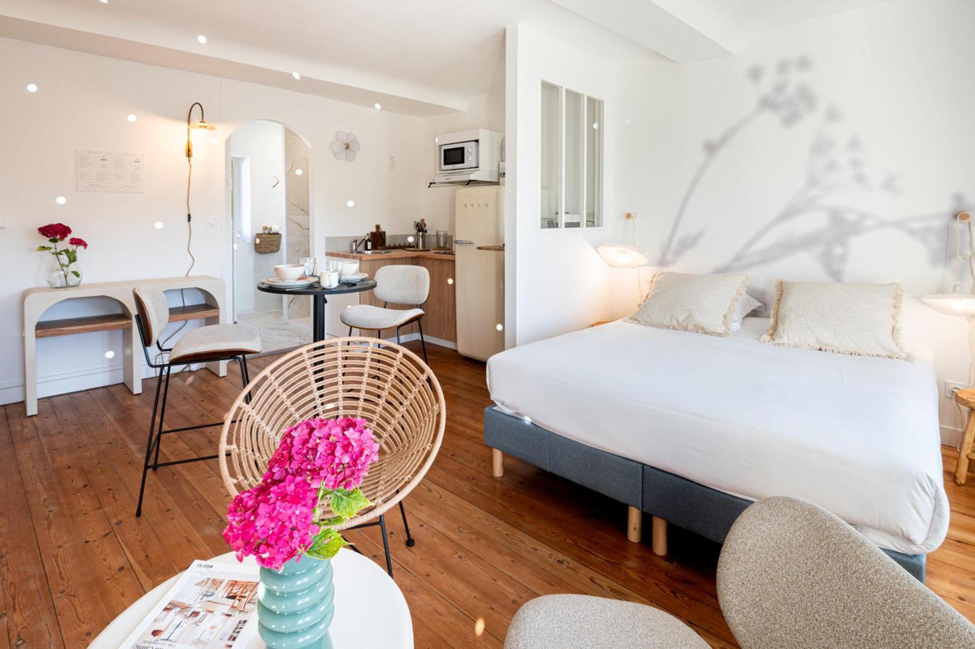 Villa Robs - Appartements Tout Confort, Tv Connectee, Haut Debit, Localisation Ideale - Courts Sejours & Affaires カーン エクステリア 写真