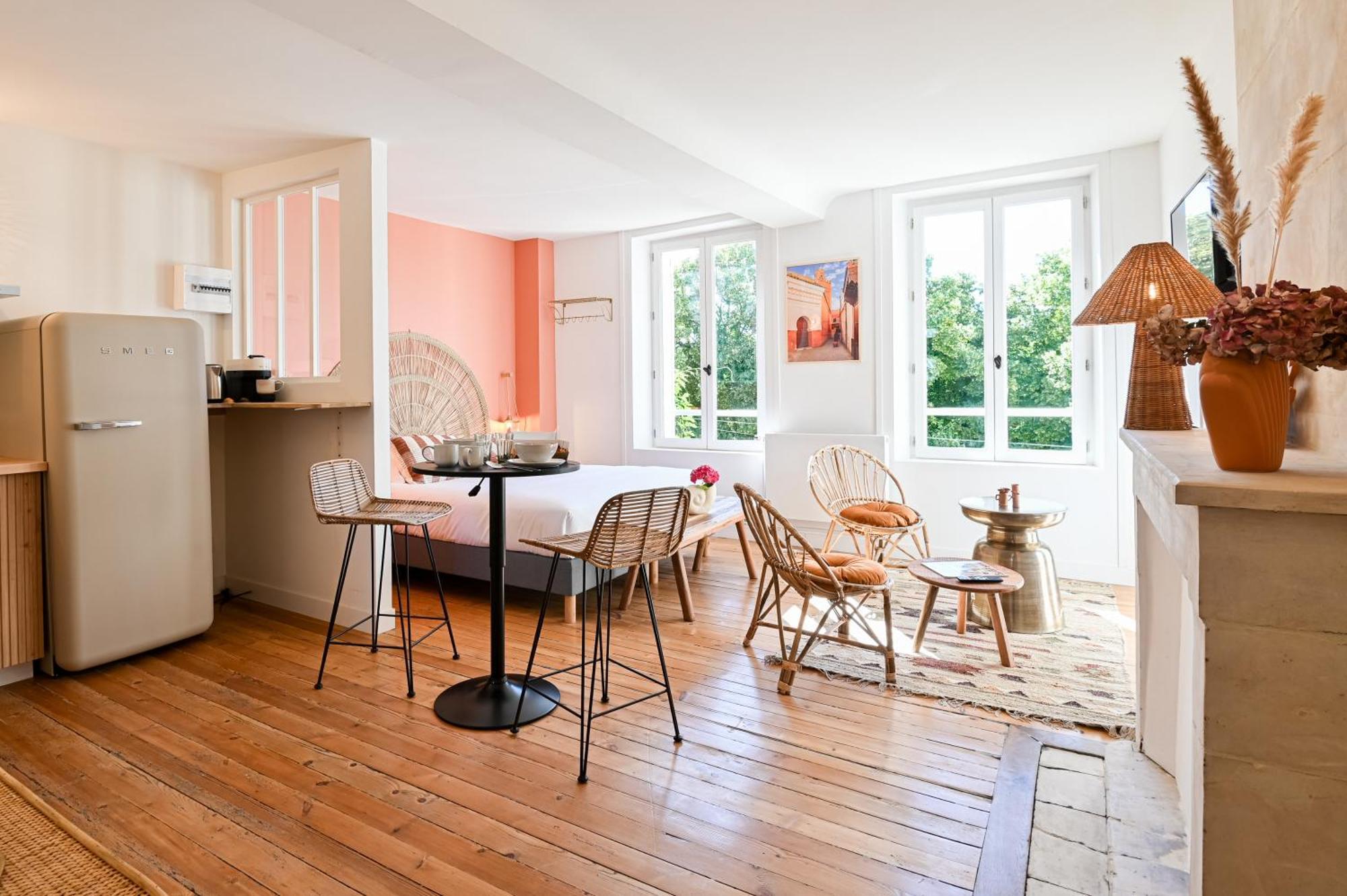 Villa Robs - Appartements Tout Confort, Tv Connectee, Haut Debit, Localisation Ideale - Courts Sejours & Affaires カーン エクステリア 写真